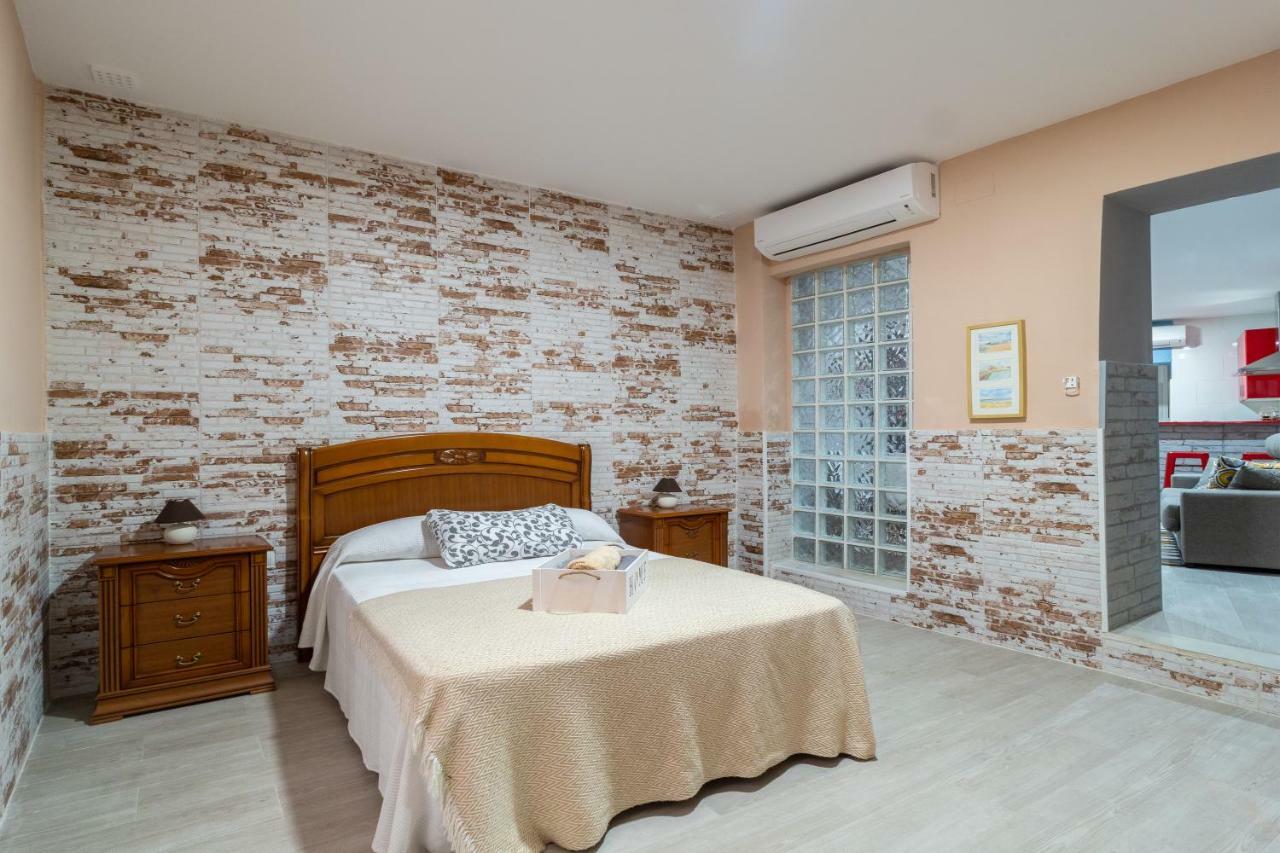 Apartamento Maribel Кадис Екстериор снимка