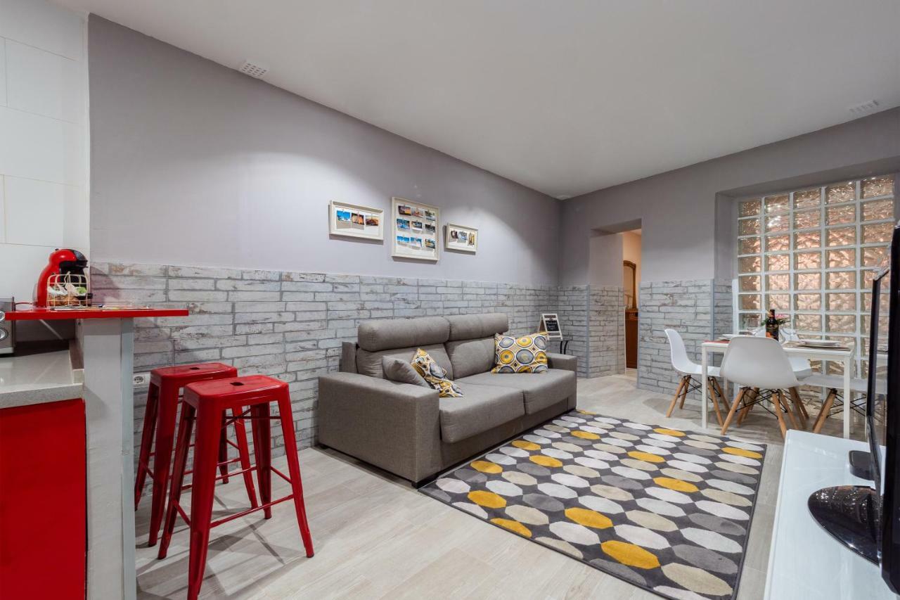 Apartamento Maribel Кадис Екстериор снимка
